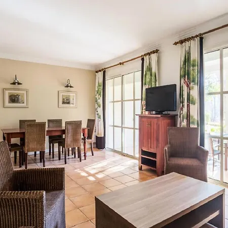 Les Villas Aux Restanques Du Golfe De St-tropez - Maeva *